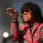 La Mona Jiménez se recupera tras una nueva cirugía por una hernia que no cicatrizó