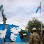 La Rioja honró a sus héroes con un multitudinario y emotivo homenaje por Malvinas