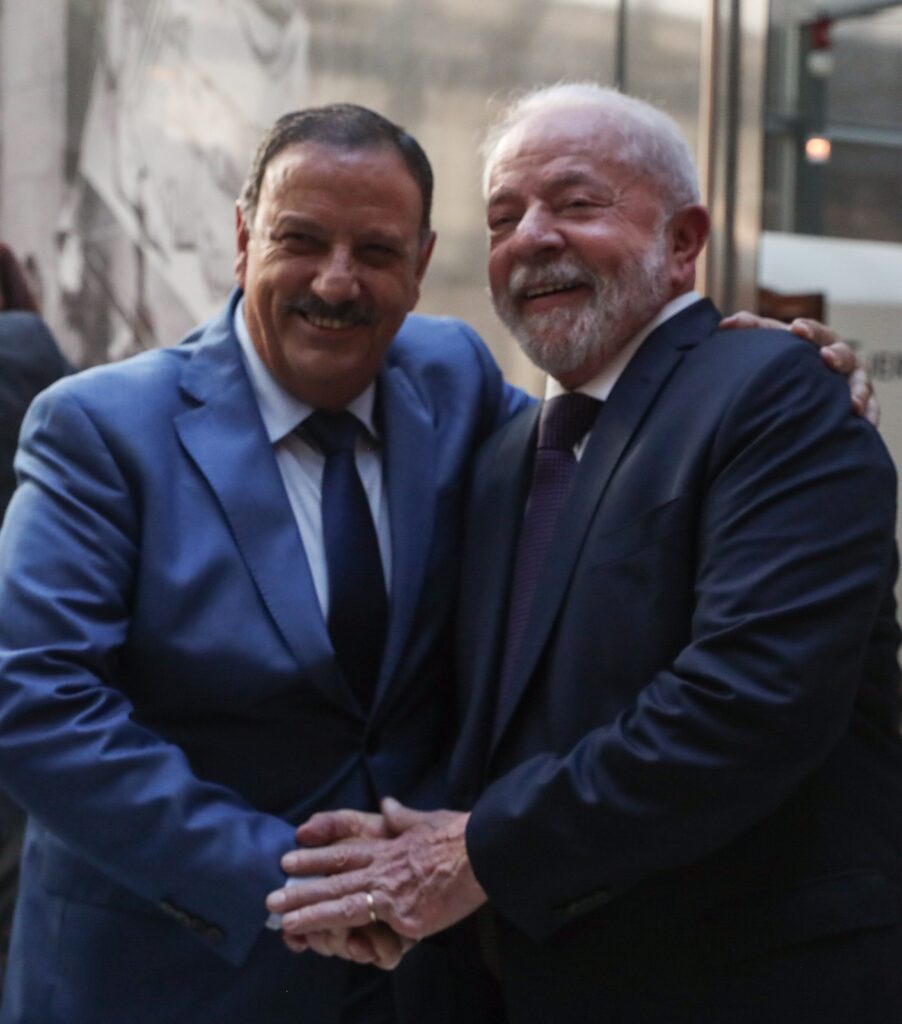 lula-q-902x1024